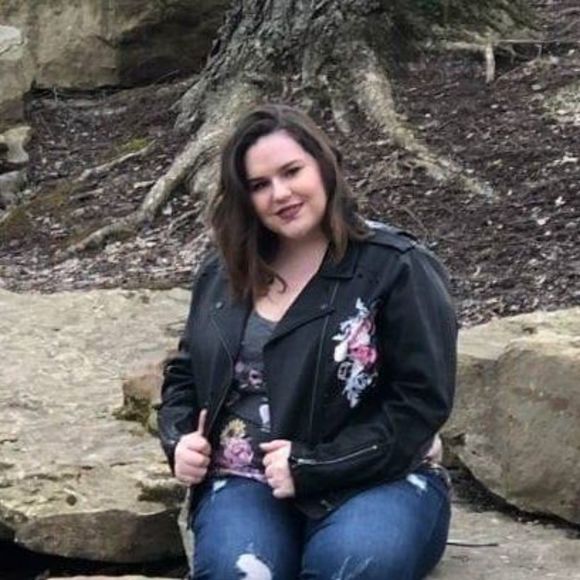 Meet your Posher, Brooke - Picture 1 of 1